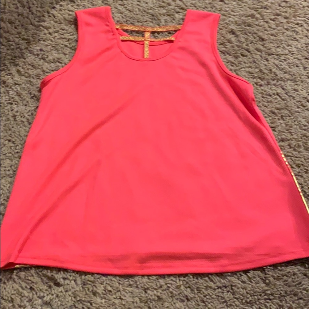 Top - Picture 3 of 4